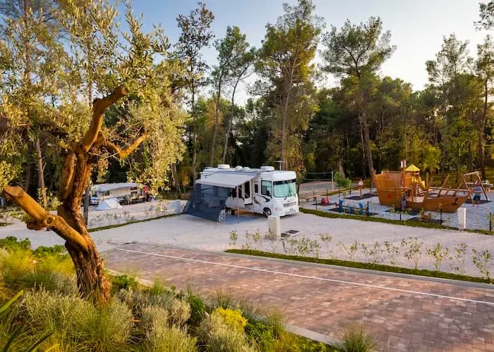 Camping Santa Marina 02