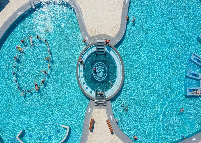 Zwembad Camping Laguna Blu