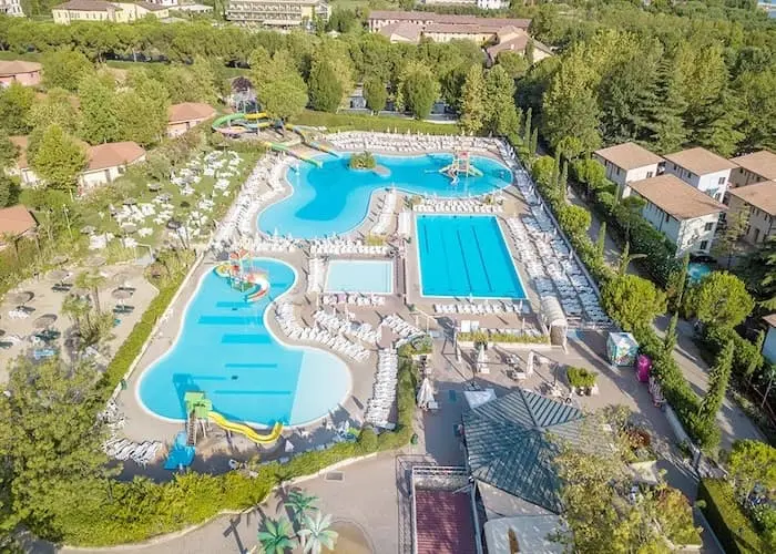 Overzicht Camping Bella Italia