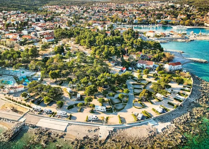 Camping Jezevac in een baai