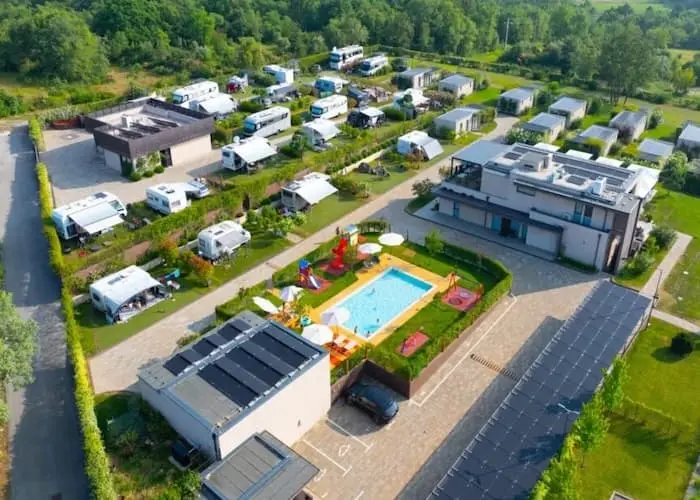 Luxe kampeerplekkken Camping San Servolo