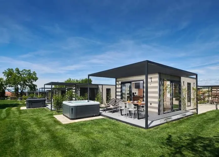 Luxe bungalows Camping San Servolo